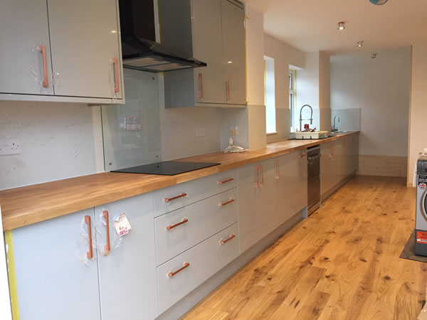 Graeme Levett Carpentry - Kitchens and Joinery